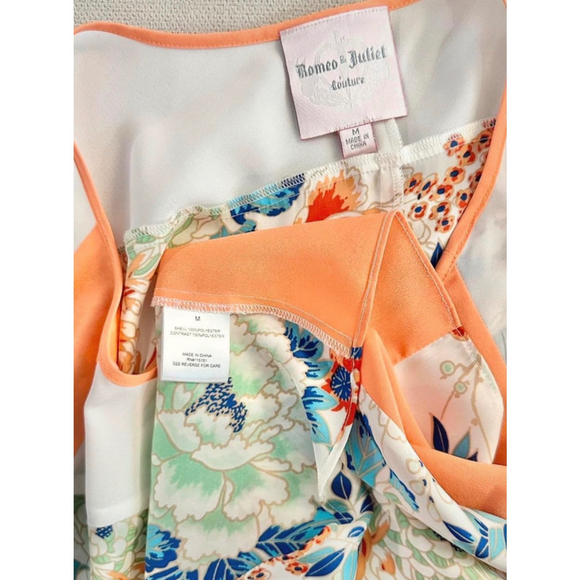 Romeo & Juliet Couture Sheer floral medium blouse chrysanthemum print top - Picture 4 of 8